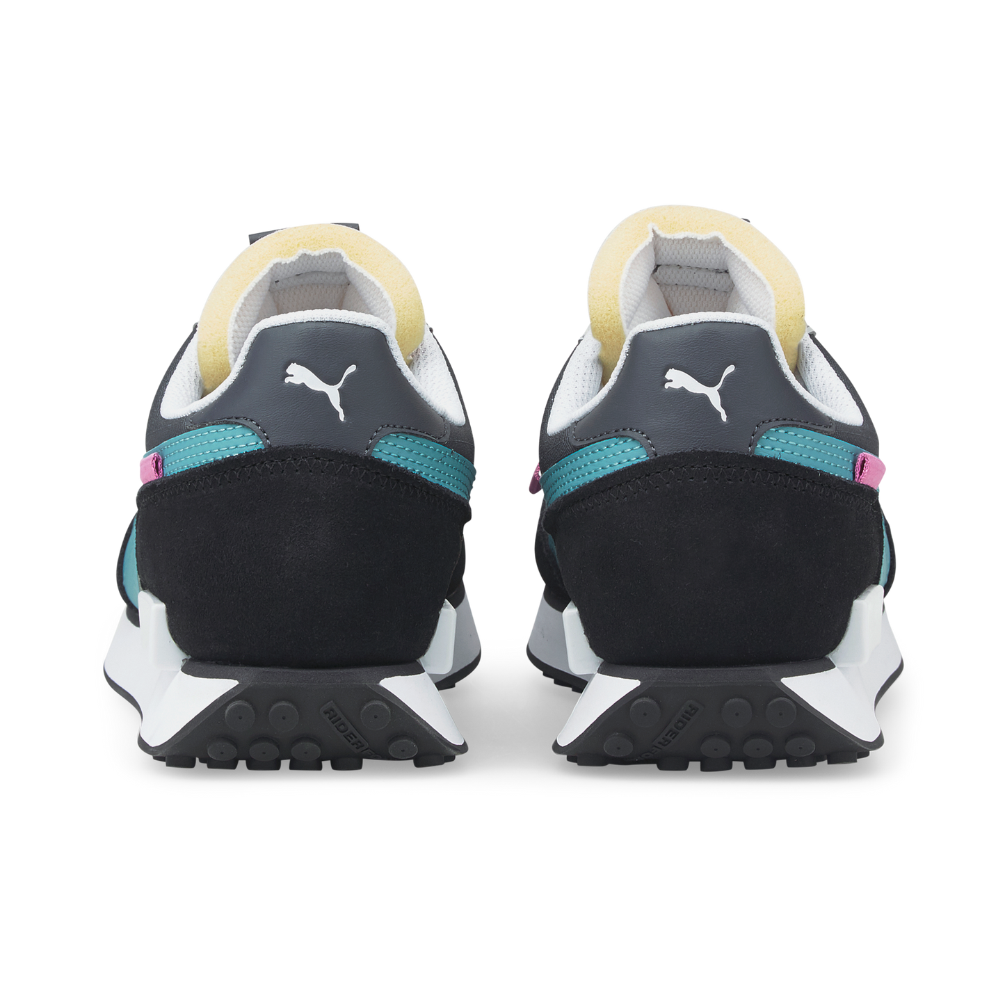 FUTURE RIDER PLAY ON (Porcelain-Ebony-PUMA Black)