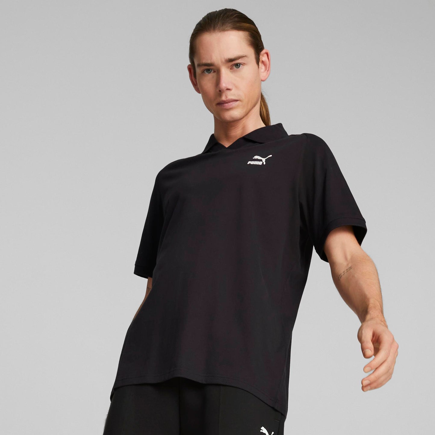 CLASSICS V-COLLAR POLO (PUMA Black)