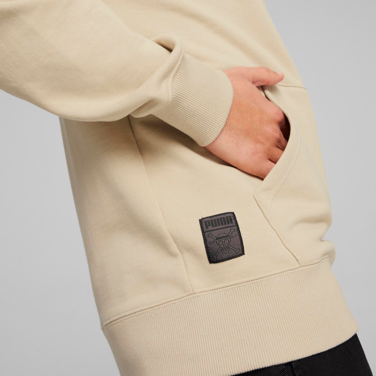 PUMA X ONE PIECE HOODIE (Putty)