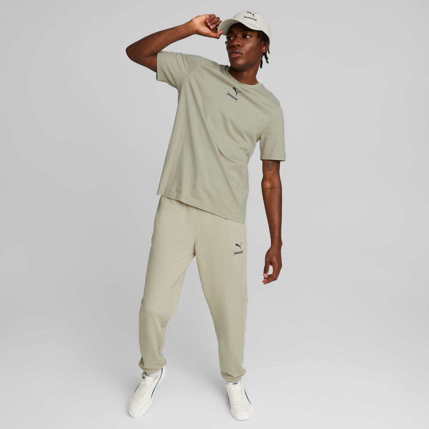 BETTER TEE (Pebbie Gray)