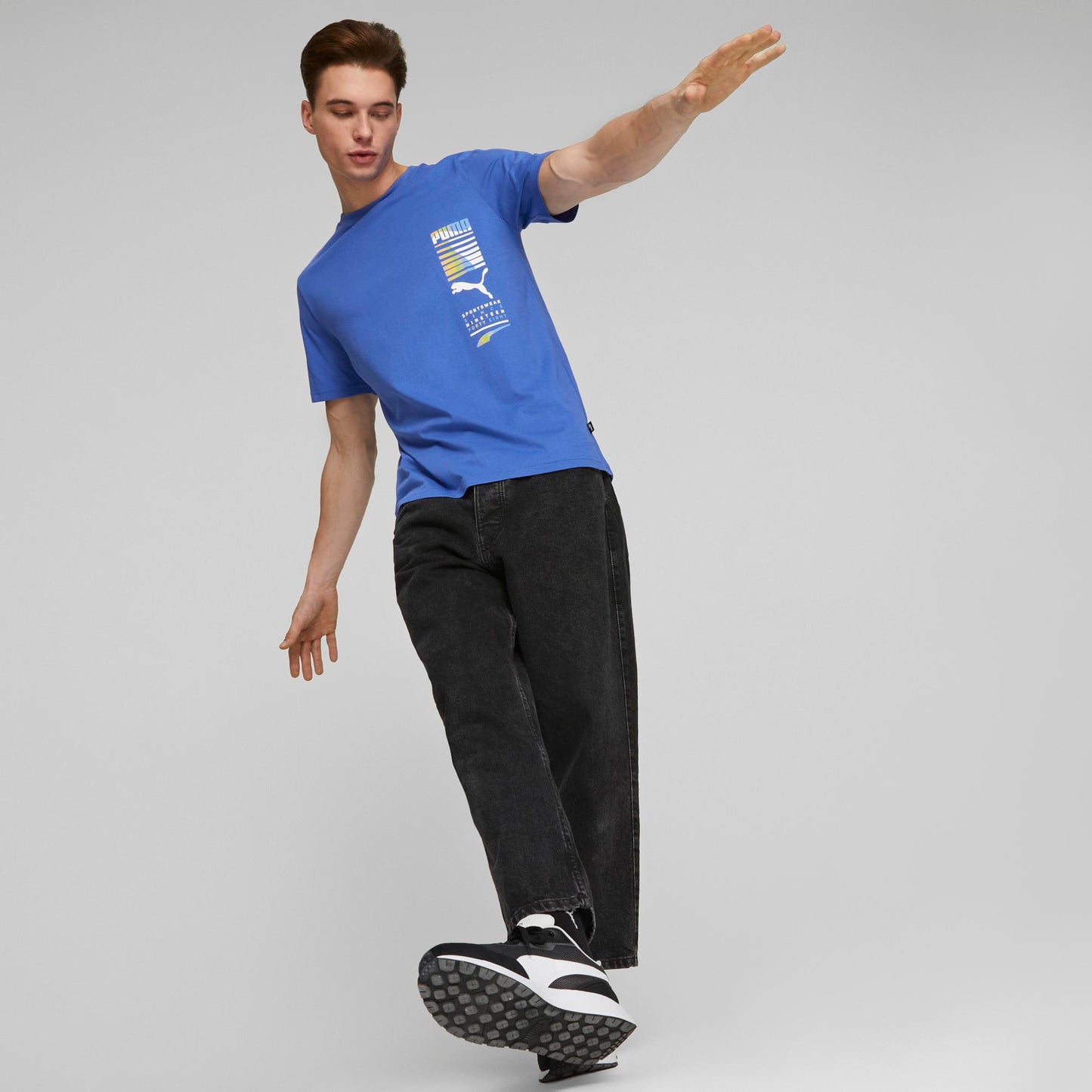 GRAPICS MULTICOLOR TEE (Royal Saphire)