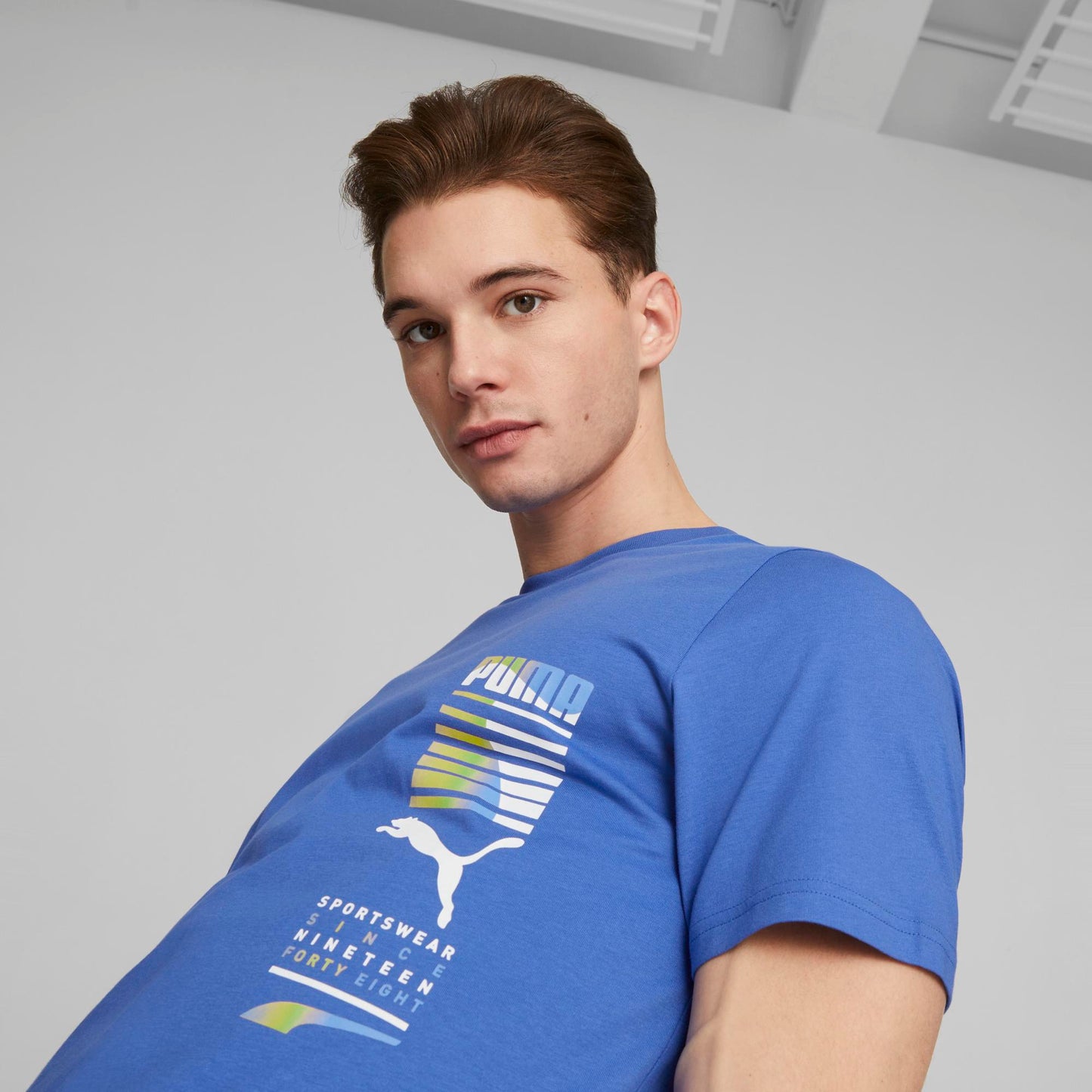 GRAPICS MULTICOLOR TEE (Royal Saphire)